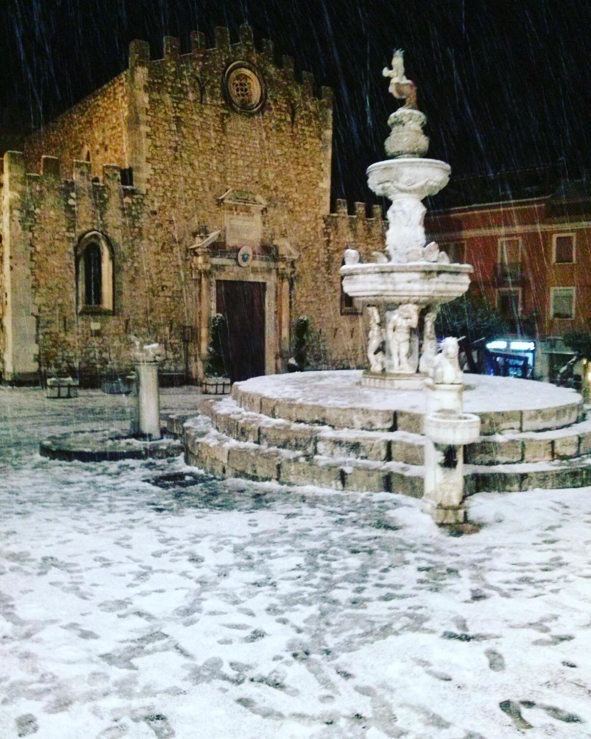 Appartamento Nicoletta Taormina Esterno foto